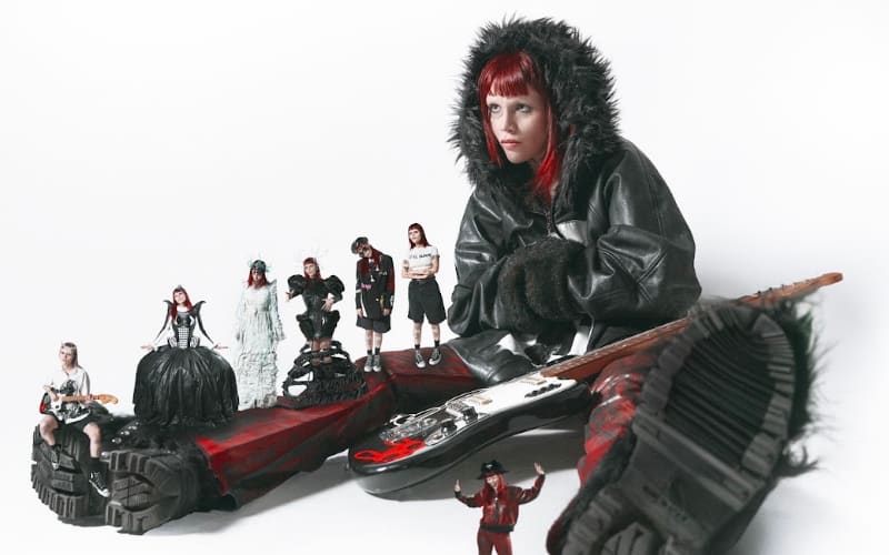 Promotional photo of Bruses
