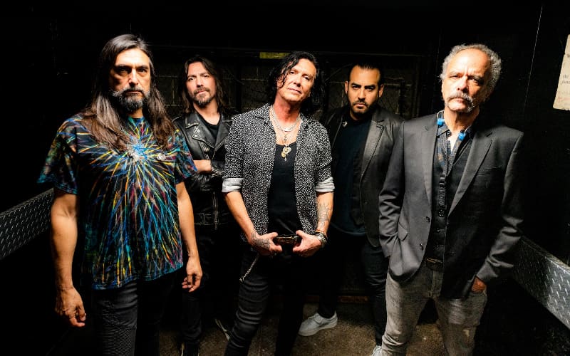 Promotional photo of Caifanes